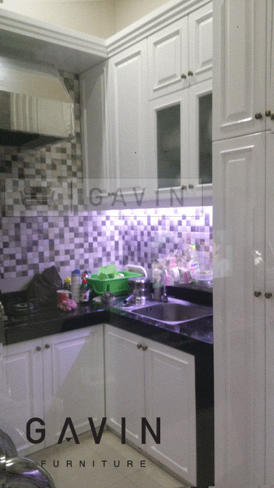 kitchen set klasik minimalis