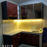 contoh-kitchen-set-minimalis-cermin-bronze