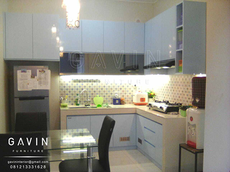 contoh kitchen set duco biru glossy di cipondoh Q2726