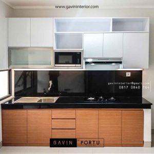 contoh kitchen set minimalis bentuk i project di Bintaro id3488